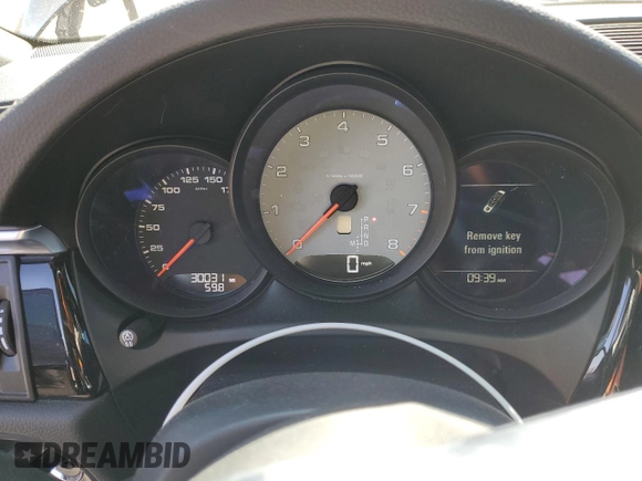 2021 Porsche Macan S with VIN WP1AB2A54MLB32797, listed as a Copart auction lot 57525655 with 30,031 mi miles and Salvage title. Bid and sale history available at DreamBid. Image 9.