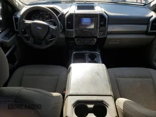 2022 Ford F-350 XL with VIN 1FT8W3DT9NEC09111, listed as a Copart auction lot 52178455 with 128,690 mi miles and Salvage title. Bid and sale history available at DreamBid. Image 8.