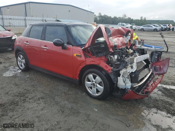 2016 MINI Cooper Hardtop 4 Door with VIN WMWXU1C5XG2A93964, listed as a Copart auction lot 72019164 with 80,891 mi miles and Salvage Title. Bid and sale history available at carsss.com. Image 4.
