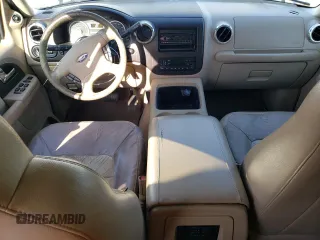 2006 Ford Expedition Eddie Bauer z VIN 1FMPU17586LA98112, wystawiony jako Copart lot #48393425 z przebiegiem 274 790 mil mil oraz Czysty tytuł • Clean title. Historia ofert i sprzedaży dostępna na DreamBid. Obrazek 8.