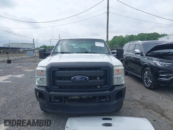 2015 Ford F-250 Lariat with VIN 1FT7W2B6XFEC33499, listed as a IAAI auction lot 42114064 with 215,314 mi miles and . Bid and sale history available at carsss.com. Image 12.