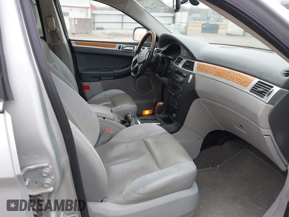 2008 Chrysler Pacifica Limited с VIN 2A8GF78X98R100762, выставлен на аукционе IAAI как лот 41462095 с пробегом 161 253 миль миль и . История ставок и продаж доступна на DreamBid. Изображение 5.
