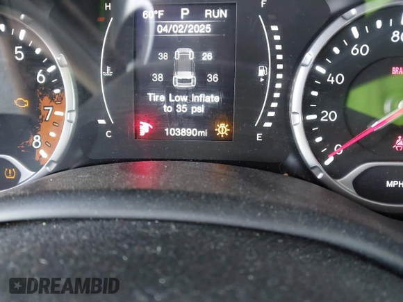 2016 Jeep Renegade Latitude with VIN ZACCJBBTXGPD27023, listed as a IAAI auction lot 41919208 with 103,890 mi miles. Bid and sale history available at carsss.com. Image 15.