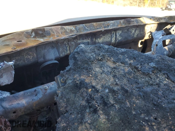 2010 Nissan Xterra S z VIN 5N1AN0NU2AC203123, wystawiony jako Copart lot #83249224 z przebiegiem Nie podano mil oraz Nie do naprawy • Non repairable. Historia ofert i sprzedaży dostępna na DreamBid. Obrazek 9.