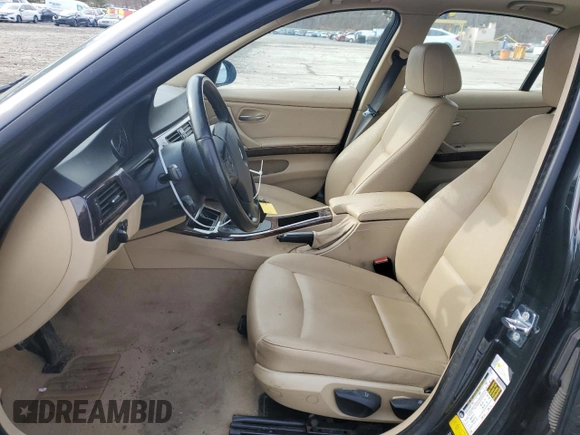 2008 BMW 3 Series 328xi with VIN WBAVC73598KP39801, listed as a Copart auction lot 43530145 with 140,626 mi miles and Salvage Title. Bid and sale history available at carsss.com. Image 7.