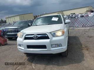 2011 Toyota 4Runner Trail с VIN JTEBU5JRXB5033547, выставлен на аукционе IAAI как лот 42576807 с пробегом 233 681 миль миль и . История ставок и продаж доступна на DreamBid. Изображение 12.