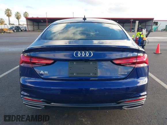 2025 Audi A5 Sportback S line Premium Plus with VIN WAUFACF51SA011062, listed as a IAAI auction lot 41633015 with 522 mi miles. Bid and sale history available at carsss.com. Image 17.