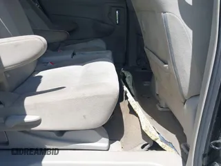 2015 Nissan Quest SV z VIN JN8AE2KP9F9124482, wystawiony jako IAAI lot #42195908 z przebiegiem 122 769 mil mil oraz . Historia ofert i sprzedaży dostępna na DreamBid. Obrazek 8.