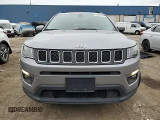 2019 Jeep Compass Altitude with VIN 3C4NJCBB6KT636236, listed as a Copart auction lot 44066075 with 71,612 mi miles and Clean Title. Bid and sale history available at carsss.com. Image 5.