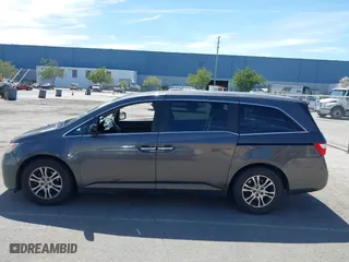 2013 Honda Odyssey EX with VIN 5FNRL5H48DB061283, listed as a IAAI auction lot 41987907 with 119,312 mi miles. Bid and sale history available at carsss.com. Image 15.