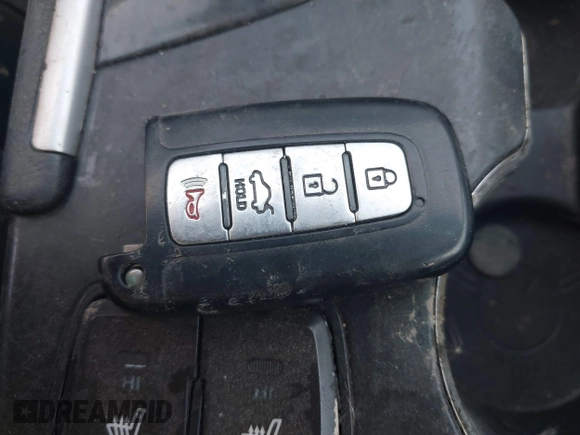 2013 Hyundai Sonata Limited with VIN 5NPEC4AC5DH618792, listed as a IAAI auction lot 39890812 with 115,557 mi miles and . Bid and sale history available at DreamBid. Image 11.