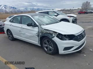 2021 Volkswagen Jetta S z VIN 3VWC57BU5MM065224, wystawiony jako IAAI lot #41834923 z przebiegiem 47 955 mil mil oraz . Historia ofert i sprzedaży dostępna na DreamBid. Obrazek 1.