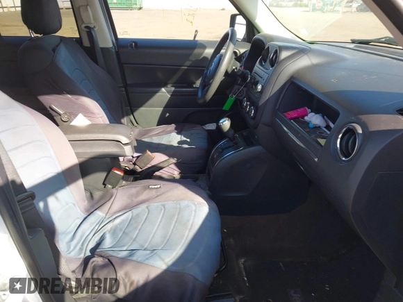 2016 Jeep Patriot Sport with VIN 1C4NJPBA7GD715040, listed as a IAAI auction lot 41970461 with 104,288 mi miles. Bid and sale history available at carsss.com. Image 5.