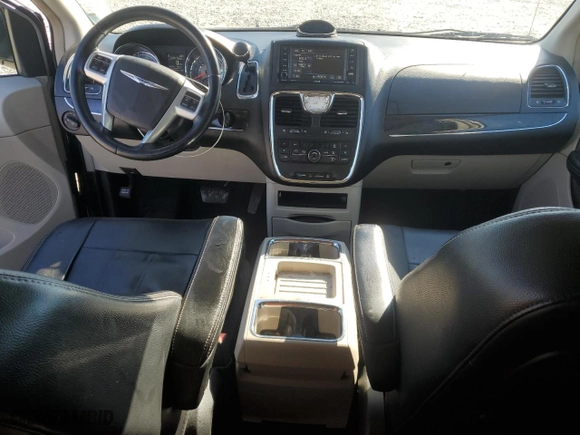2013 Chrysler Town & Country Touring with VIN 2C4RC1BG6DR803051, listed as a Copart auction lot 46927515 with 150,559 mi miles and Salvage Title. Bid and sale history available at carsss.com. Image 8.