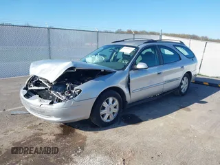 2003 Ford Taurus z VIN 1FAHP59U83A234246, wystawiony jako IAAI lot #41975597 z przebiegiem 178 869 mil mil oraz . Historia ofert i sprzedaży dostępna na DreamBid. Obrazek 2.
