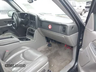 2006 Chevrolet Suburban LS z VIN 1GNFK16Z26J142019, wystawiony jako IAAI lot #42367928 z przebiegiem 397 927 mil mil oraz . Historia ofert i sprzedaży dostępna na DreamBid. Obrazek 5.