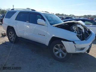 2004 Toyota 4Runner SR5 with VIN JTEBU14R840046611, listed as a IAAI auction lot 41630252 with 262,946 mi miles. Bid and sale history available at carsss.com. Image 1.