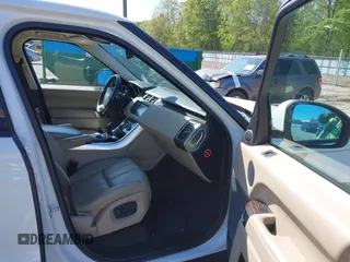 2015 Land Rover Range Rover Sport HSE with VIN SALWG2VF2FA609763, listed as a IAAI auction lot 42002098 with 150,198 mi miles. Bid and sale history available at carsss.com. Image 5.