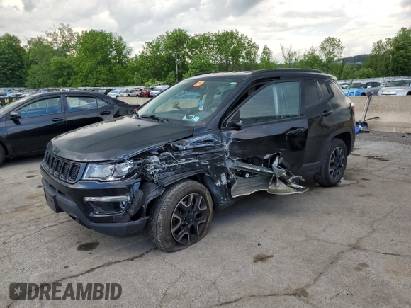 2019 Jeep Compass Sport with VIN 3C4NJDAB4KT683191, listed as a Copart auction lot 58890005 with 181,241 mi miles and Salvage title. Bid and sale history available at DreamBid. Image 1.