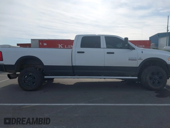 2014 Ram 2500 Tradesman with VIN 3C6UR5HL9EG123521, listed as a IAAI auction lot 42142310 with 95,968 mi miles and . Bid and sale history available at DreamBid. Image 13.