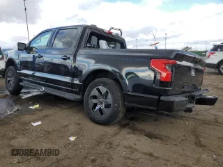 2024 Ford F-150 Lightning Flash z VIN 1FT6W3L73RWG21830, wystawiony jako Copart lot #43161725 z przebiegiem 23 mil mil oraz Czysty tytuł • Clean title. Historia ofert i sprzedaży dostępna na DreamBid. Obrazek 2.