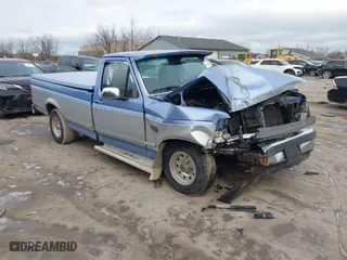 1996 Ford F-150 Special with VIN 1FTEF15NXTLC10297, listed as a IAAI auction lot 41504038 with 120,251 mi miles. Bid and sale history available at carsss.com. Image 1.