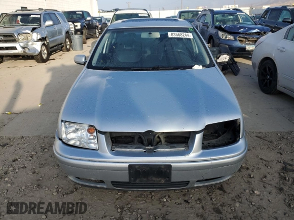 2002 Volkswagen Jetta GLS с VIN 3VWSP69M92M075662, выставлен на аукционе Copart как лот 43658175 с пробегом Не указан миль и Списание • Salvage title. История ставок и продаж доступна на DreamBid. Изображение 5.
