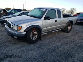 2004 Toyota Tacoma PreRunner with VIN 5TESM92N34Z363358, listed as a Copart auction lot 46954915 with 338,275 mi miles and Clean title. Bid and sale history available at DreamBid. Image 1.