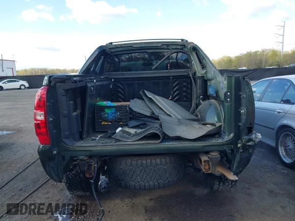 2013 Chevrolet Avalanche LT with VIN 3GNTKFE76DG195370, listed as a IAAI auction lot 42033278 with 159,167 mi miles and . Bid and sale history available at DreamBid. Image 17.