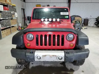 2008 Jeep Wrangler Unlimited X with VIN 1J8GA39128L645762, listed as a Copart auction lot 57888345 with 205,178 mi miles and Salvage title. Bid and sale history available at DreamBid. Image 5.
