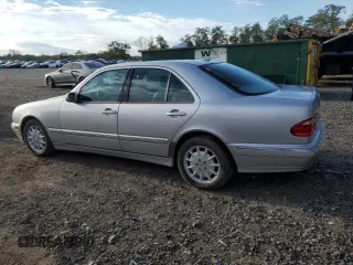 2001 Mercedes-Benz E-Class AWD with VIN WDBJF82J41X052567, listed as a Copart auction lot 75853904 with 111,491 mi miles and Clean Title. Bid and sale history available at carsss.com. Image 2.