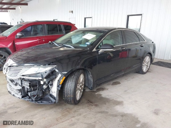 2013 Lincoln MKZ with VIN 3LN6L2G97DR826878, listed as a IAAI auction lot 41873112 with NaN miles. Bid and sale history available at carsss.com. Image 2.