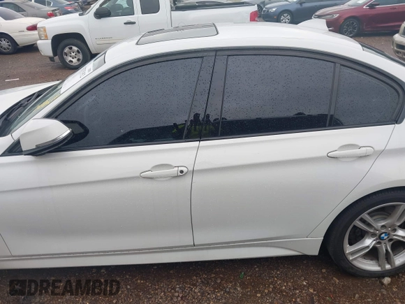 2015 BMW 3 Series 328i with VIN WBA3A5G58FNS85158, listed as a IAAI auction lot 42575352 with 153,277 mi miles and . Bid and sale history available at DreamBid. Image 14.