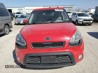 2012 Kia Soul + with VIN KNDJT2A64C7401735, listed as a Copart auction lot 48199655 with 119,693 mi miles and Salvage Title. Bid and sale history available at carsss.com. Image 5.