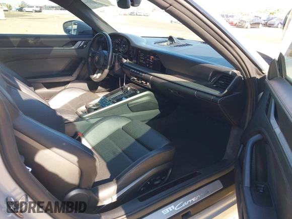 2020 Porsche 911 Carrera S with VIN WP0AB2A90LS226443, listed as a IAAI auction lot 42019338 with 19,734 mi miles and . Bid and sale history available at DreamBid. Image 5.