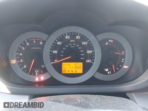 2008 Toyota RAV4 with VIN JTMBD33V386069733, listed as a IAAI auction lot 41623316 with 111,900 mi miles. Bid and sale history available at carsss.com. Image 7.