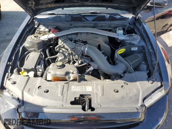 2013 Ford Mustang V6 с VIN 1ZVBP8AM8D5206550, выставлен на аукционе Copart как лот 59400935 с пробегом 157 747 миль миль и Списание • Salvage title. История ставок и продаж доступна на DreamBid. Изображение 11.