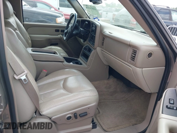 2003 Chevrolet Tahoe LT с VIN 1GNEC13Z33J280130, выставлен на аукционе IAAI как лот 41876824 с пробегом 152 530 миль миль и . История ставок и продаж доступна на DreamBid. Изображение 5.