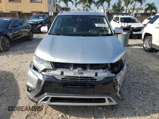 2020 Mitsubishi Outlander SE z VIN JA4AD3A36LZ028270, wystawiony jako Copart lot #58084565 z przebiegiem 49 111 mil mil oraz Szkoda całkowita • Salvage title. Historia ofert i sprzedaży dostępna na DreamBid. Obrazek 5.