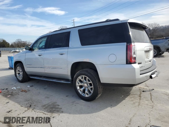 2015 GMC Yukon XL SLT with VIN 1GKS2HKC8FR650082, listed as a Copart auction lot 45049375 with 222,200 mi miles and Salvage Title. Bid and sale history available at carsss.com. Image 2.