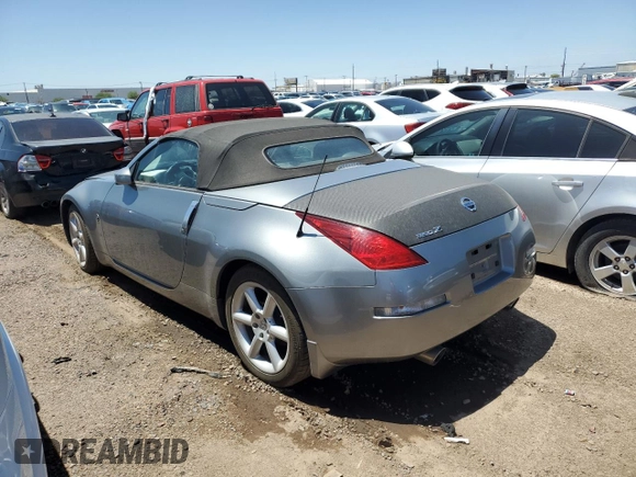 2005 Nissan 350Z Touring with VIN JN1AZ36A45M752783, listed as a Copart auction lot 52625065 with 56,385 mi miles and Clean title. Bid and sale history available at DreamBid. Image 2.