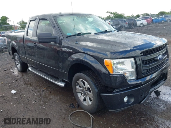 2013 Ford F-150 XL z VIN 1FTFX1CF2DFC39774, wystawiony jako IAAI lot #42330748 z przebiegiem 142 135 mil mil oraz . Historia ofert i sprzedaży dostępna na DreamBid. Obrazek 1.