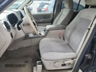 2007 Ford Explorer XLT with VIN 1FMEU63E47UB28471, listed as a Copart auction lot 52948745 with 181,169 mi miles and Clean Title. Bid and sale history available at carsss.com. Image 7.