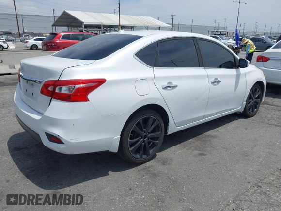 2019 Nissan Sentra SV z VIN 3N1AB7AP9KY289202, wystawiony jako IAAI lot #42247954 z przebiegiem 112 703 mil mil oraz . Historia ofert i sprzedaży dostępna na DreamBid. Obrazek 4.