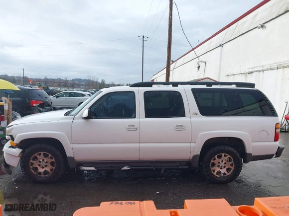2003 Chevrolet Suburban LT with VIN 3GNFK16Z83G319699, listed as a IAAI auction lot 41107812 with NaN miles. Bid and sale history available at carsss.com. Image 14.