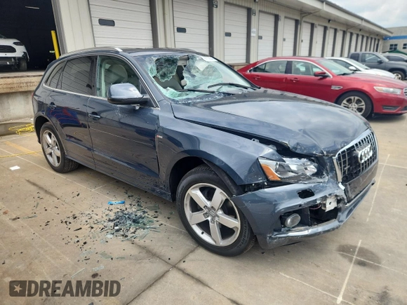 2011 Audi Q5 Prestige с VIN WA1WKAFP7BA113384, выставлен на аукционе Copart как лот 61130545 с пробегом 96 039 миль миль и Списание • Salvage title. История ставок и продаж доступна на DreamBid. Изображение 4.