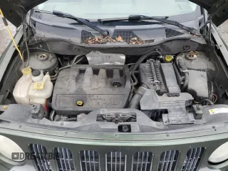 2008 Jeep Patriot Limited with VIN 1J8FT48W28D623151, listed as a Copart auction lot 44363375 with 218,930 mi miles and Salvage Title. Bid and sale history available at DreamBid. Image 12.