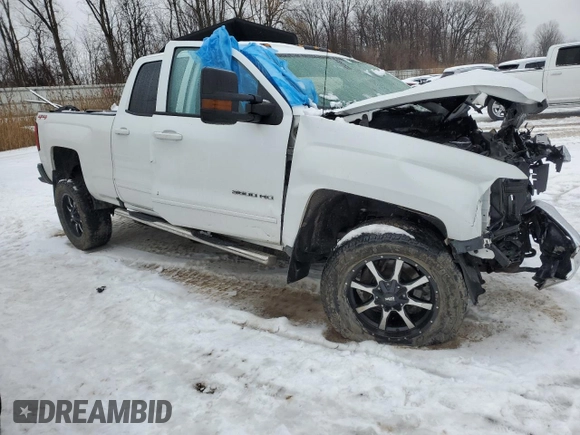 2018 Chevrolet Silverado 3500HD LT with VIN 1GC1KZEG6JF213235, listed as a Copart auction lot 37108674 with 0 mi miles and Salvage Title. Bid and sale history available at carsss.com. Image 4.