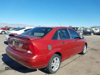 2001 Ford Focus SE with VIN 1FAFP34391W244682, listed as a IAAI auction lot 40989754 with 177,432 mi miles and . Bid and sale history available at carsss.com. Image 4.