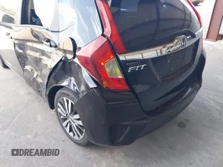 2015 Honda Fit EX-L with VIN 3HGGK5H82FM706622, listed as a IAAI auction lot 41767389 with 95,670 mi miles. Bid and sale history available at carsss.com. Image 16.